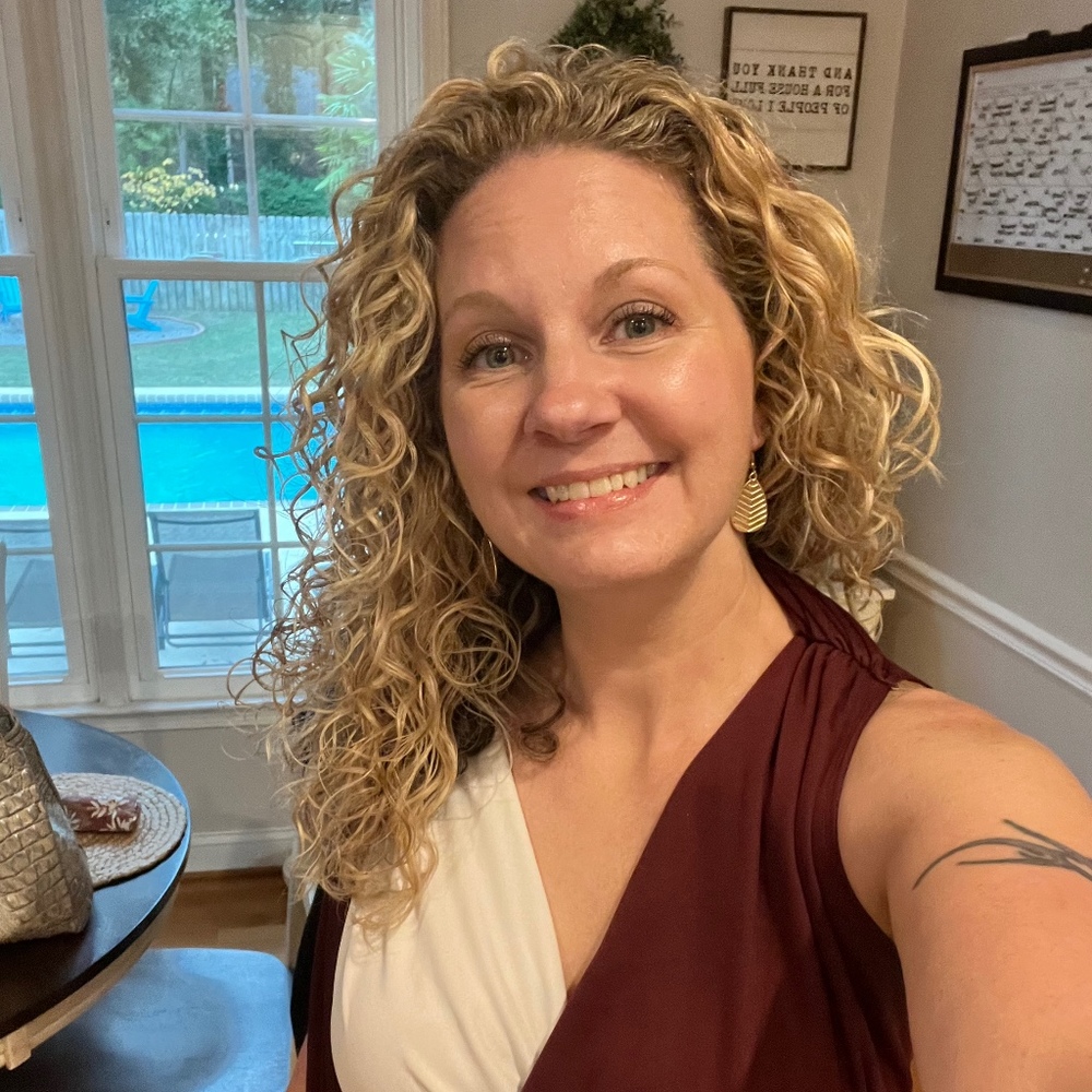 Meet your Posher, Amy